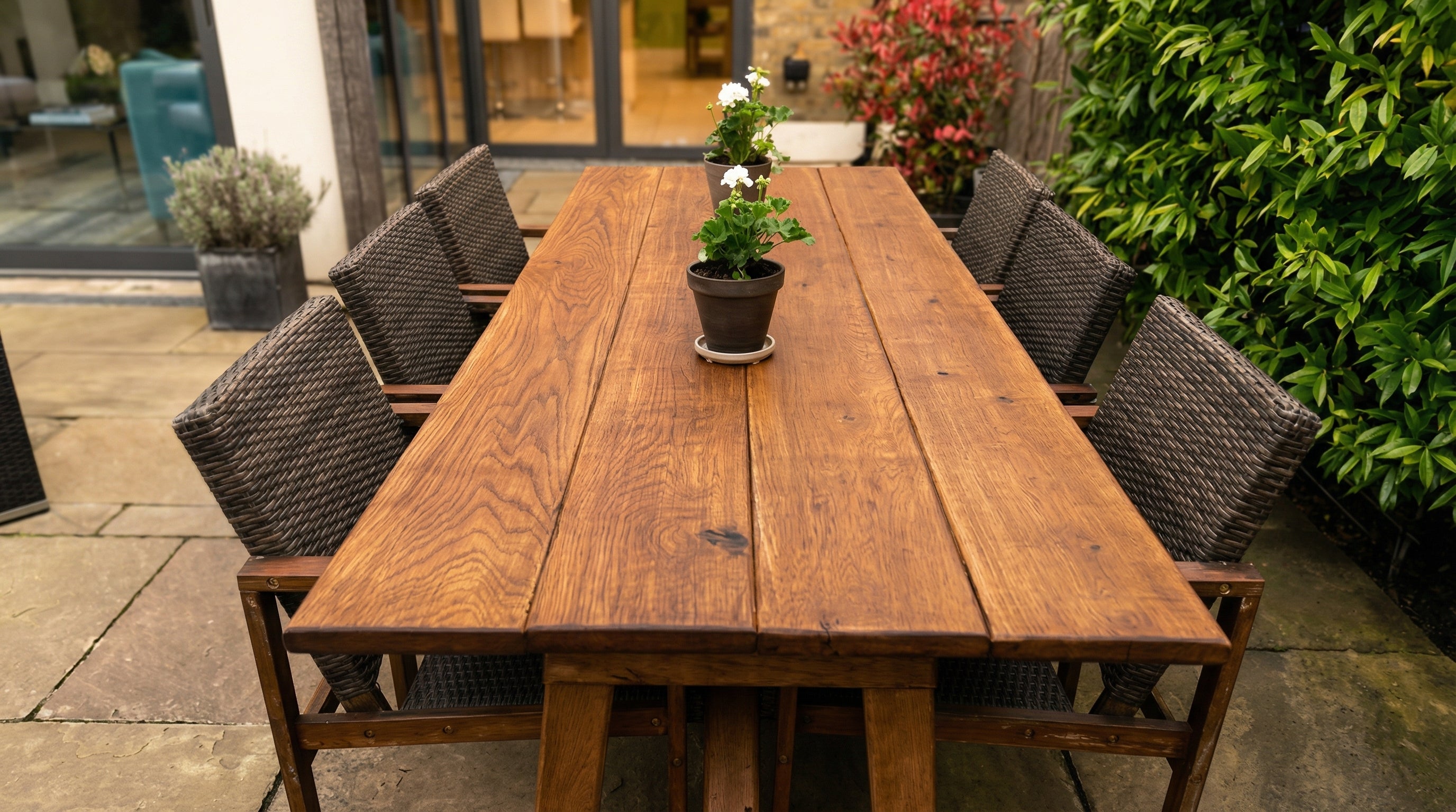 Bespoke Outdoor furniture UK 